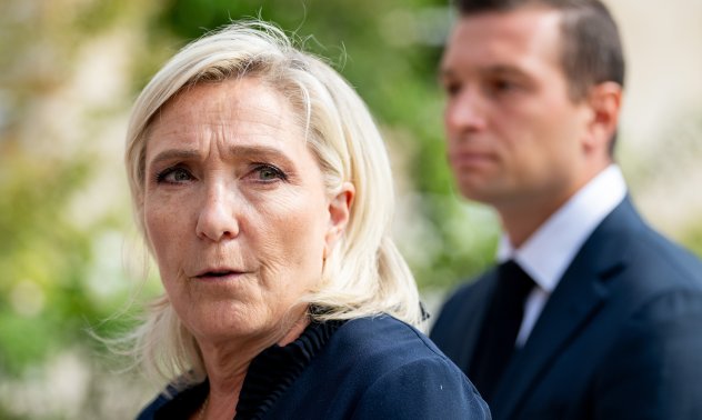 Кризата във Франция най-накрая започва