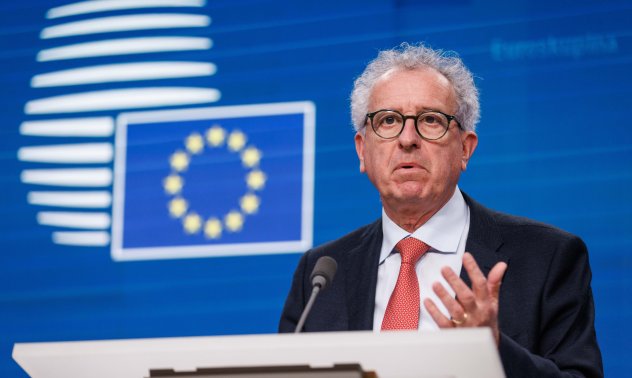 ЕСМ кани Италия да ратифицира спасителния фонд с: "България е готова да подпише"