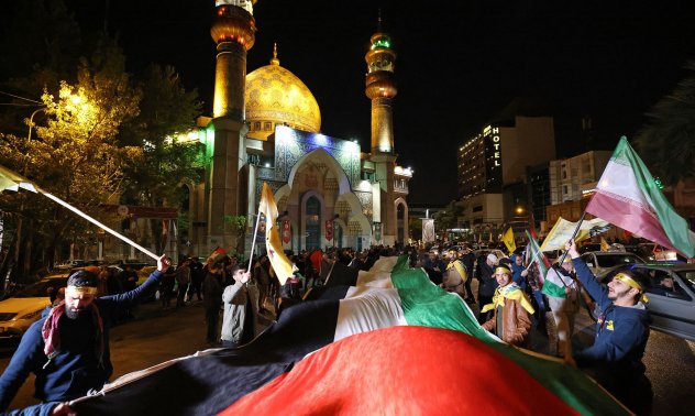 Ударът на Иран срещу Израел събуди вълна от опити за пресичане на всеобхватна война