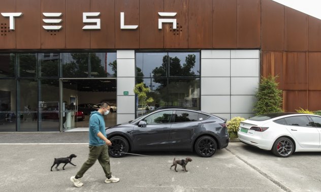 Tesla не постигна целите си въпреки рекордната продажба на над 405 000 автомобила