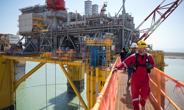 САЩ се присламчиха към доскорошните си "врагове" в клуба на изкопаемите горива