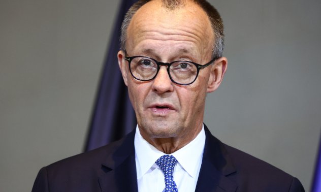 Бизнесът предупреждава Мерц, че Германия е в „свободно падане“