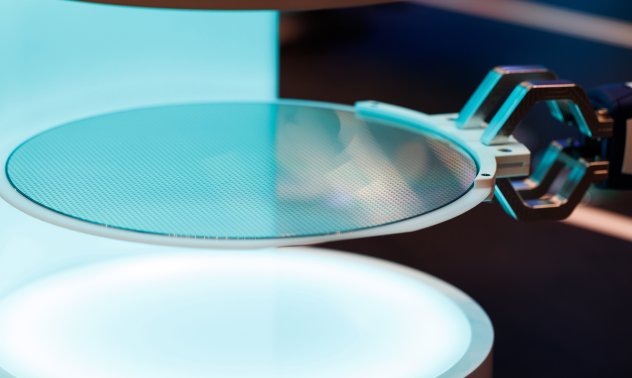 Глобалната разпродажба в сектора на чиповете изтри $500 млрд. пазарна стойност