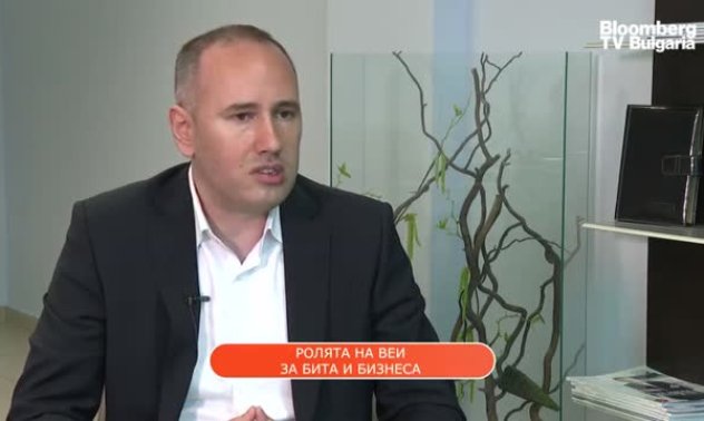 Трябват промени в програмите за ВЕИ, за да се улесни достъпа на граждани и МСП