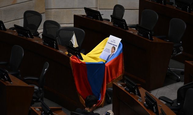 Колумбия преживява ескалация на насилието, напомняща времето на Ескобар