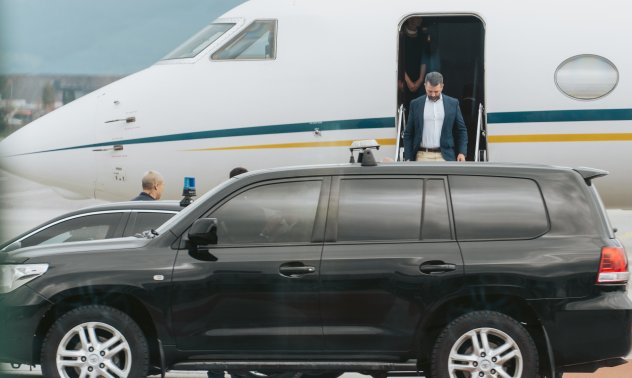 Пътуването на Тръмп-младши в Източна Европа смеси пари и десни политики