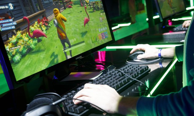 Съкращенията в сектора за видеоигри се дължи на любовта на геймърите