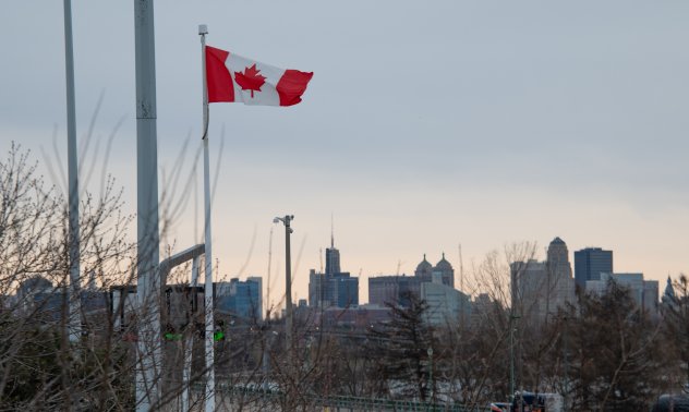 Група от коренното население на САЩ завежда дела срещу митата на Тръмп за Канада