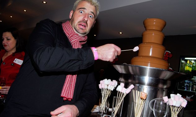 Любителите на шоколада няма да са единствените жертви на поскъпването на какаото