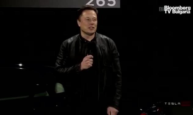 Model S Plaid най-бързо ускоряващата серийна Tesla 