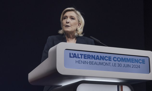 Льо Пен затяга редиците в партията си след провала на изборите