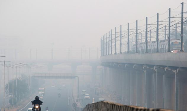 1.24 млн. души са загинали заради замърсения въздух в Индия