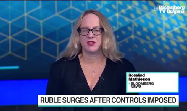 Рублата реагира на интервенцията