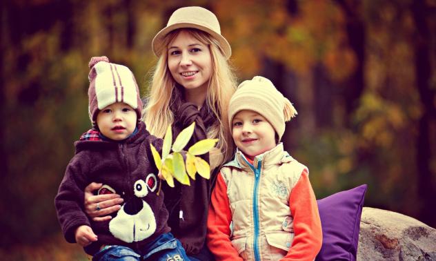 При майчинство - без платен годишен отпуск