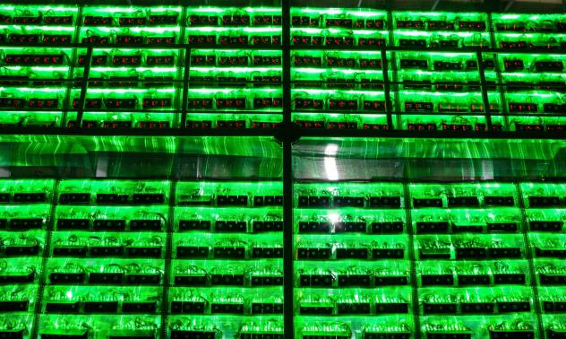 Бил Гейтс срещу Илон Мъск – за и против биткойн 