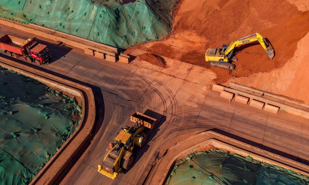 Китай търси по-строг контрол върху складирането на желязна руда