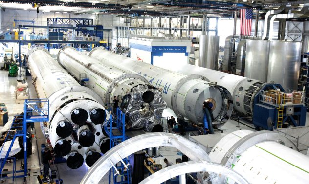 Бъдещето на индустриалния дизайн ще представлява взаимно обучение на хора и AI