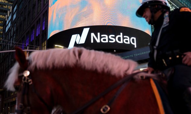 Nasdaq 100 изтри $1,1 трилиона, докато технологичният срив се разпространява