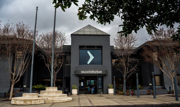 Проваленото предлагане на акции на SVB показва на банките цената на поверителността