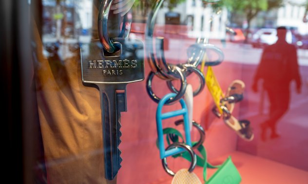 За френските гиганти на борсата предстои светло бъдеще, но и подводни камъни 