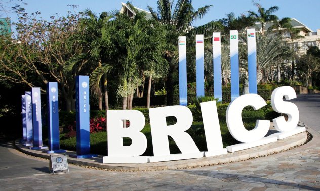 Групата не е постигнала нищо, а обща валута е нелепа, смята създателят на БРИКС