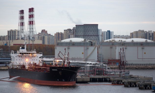 Извинете, но колко "руски" е петролът ви?