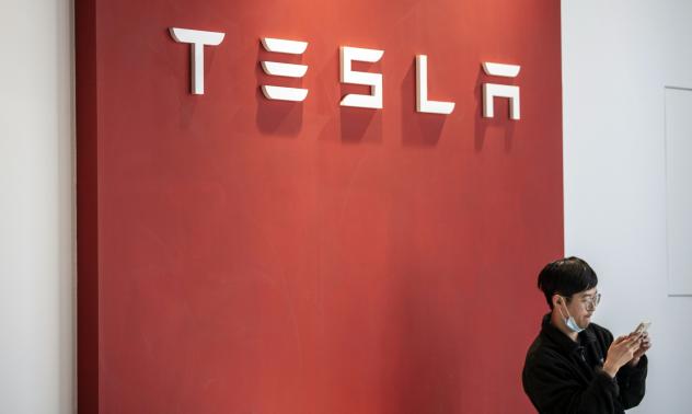 Пазарната капитализация на Tesla се понижава с близо 90 млрд. долара само за седмица 