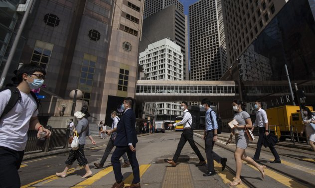 Акциите възобновяват ръста след намалените петролни доставки