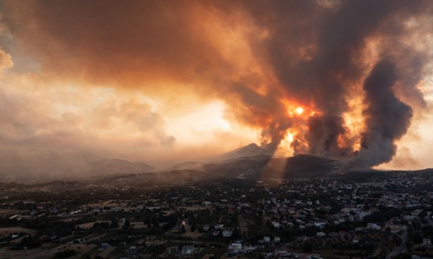Munich Re: Бедствията струват на застрахователите 120 млрд. долара през 2021 г.