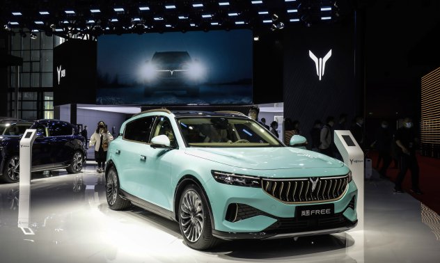 Акциите на Dongfeng поскъпват с 69% след план за листване на подразделение