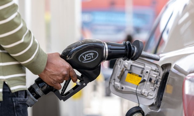 Цените на горивата в САЩ падат под средните за миналата година