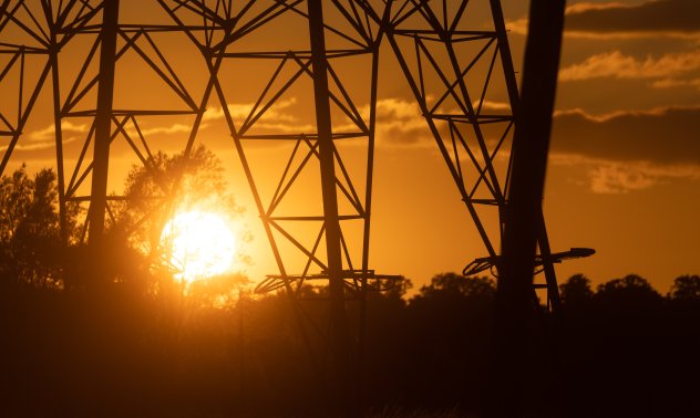 Цяла Европа е обхваната от гореща вълна, Франция затвори училища и спря влакове