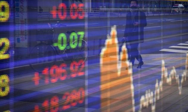 Тревогите около Covid-19 спряха глобалното рали при акциите