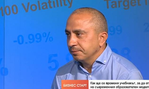 Клет България: Хартиените учебници няма да изчезнат