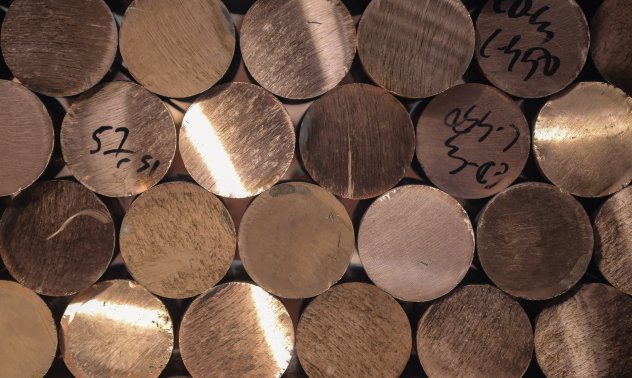 Медодобивни заводи в Китай записват рекорд, а конкурентите от чужбина се провалят