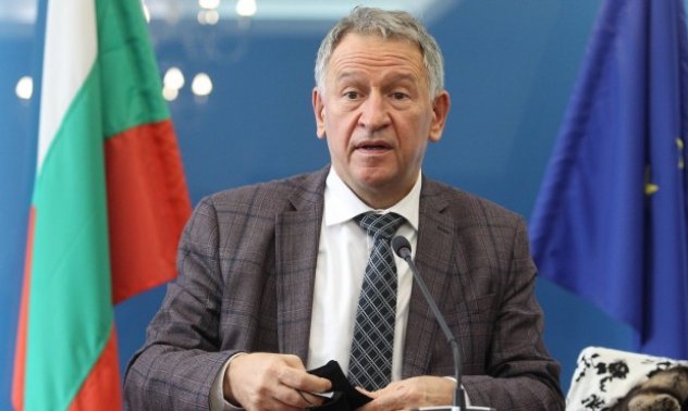 Зелен сертификат ще се издава и след поставяне на първа доза от ваксина срещу коронавирус