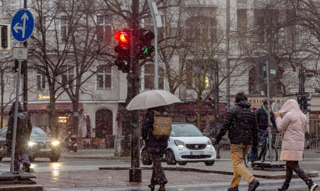 Германия се готви да премахне ускорения път към гражданство