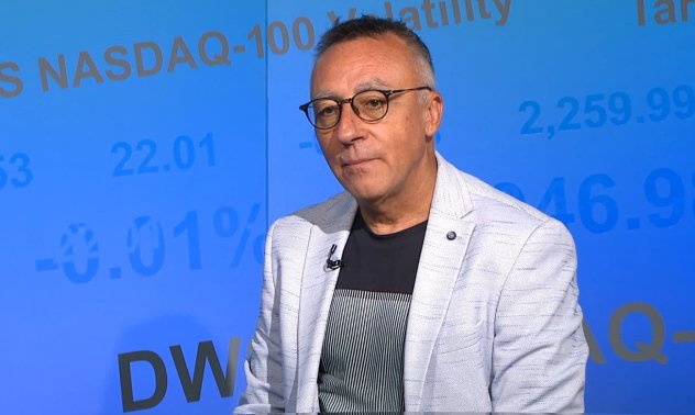 Преподавай трудно! Новите текстове за пропагандата ще затруднят учебния процес