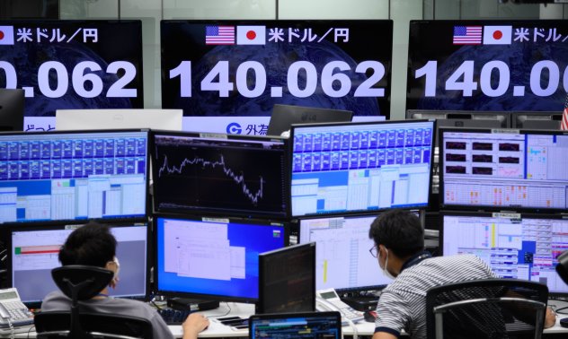 Ефектът Фед разтърсва глобалните валутни пазари: Доларът отново е във възход 