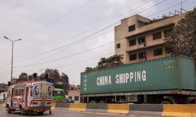 Пакистан ще намали данъците си, за да стимулира икономиката  