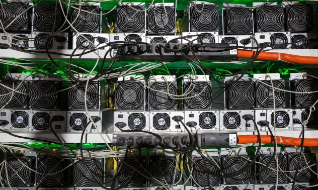 Великобритания забранява търговията на дребно с криптодеривати 