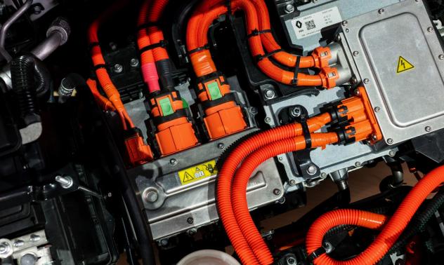 Конкуренцията сред производителите на батерии за електромобили може да промени пазара