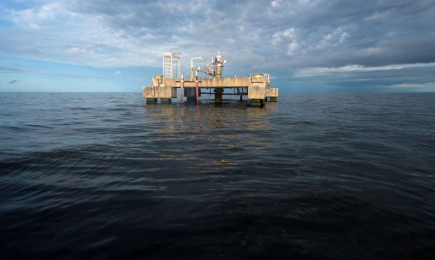 Exxon ще пробва да торпилира навлизането на Chevron в петролните богатства на Гвиана