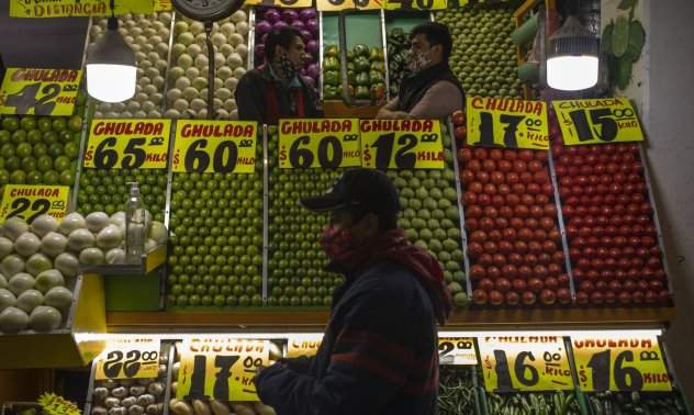 Карта на световната икономика: Инфлационната хватка се затяга още повече