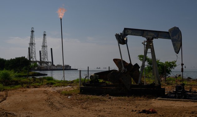 С митата за петрол САЩ притискат Венецуела и не позволяват Китай да се намеси