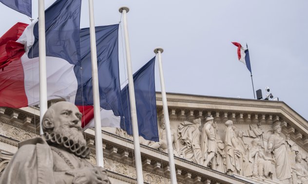 Франция с ново предупреждение за дълга - Moody's свали прогнозата си на негативна