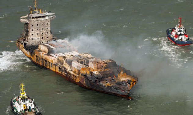 Капитанът на контейнеровоза, блъснал танкер в Северно море, е руснак