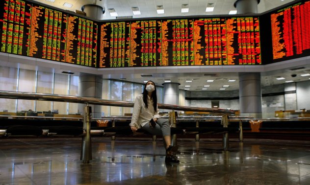 Акциите в Европа поскъпват, но ще прекъснат 4-седмична положителна серия