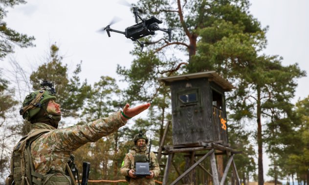 Военен план на ЕС предвижда проекти за дронове и ПВО за 2026 г.