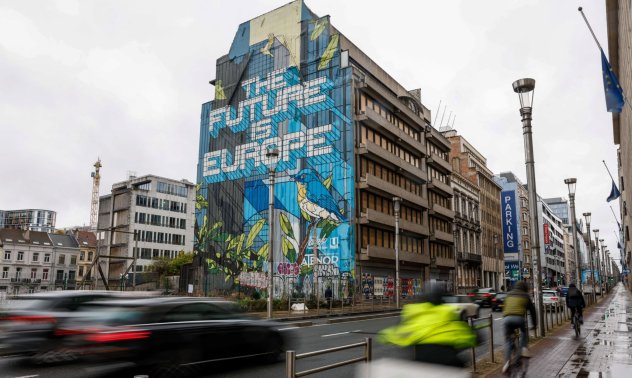 Квалифицираните кадри са това, което привлича инвеститорите в България 